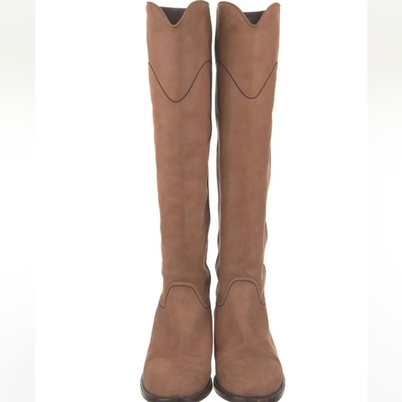 CHANEL CC CLAIR LEATHER TALL RIDING BOOTS sz 38 pre loved - Picture 16 of 16